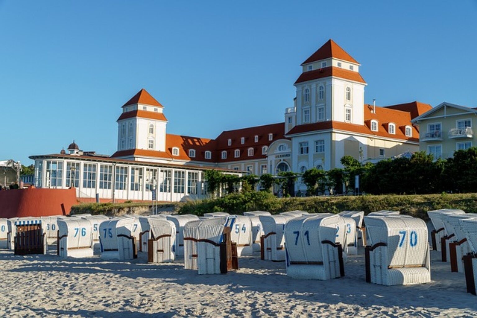 Mieten Strandkorb in Binz (April Oktober)☀️🌴 Jetzt sparen!